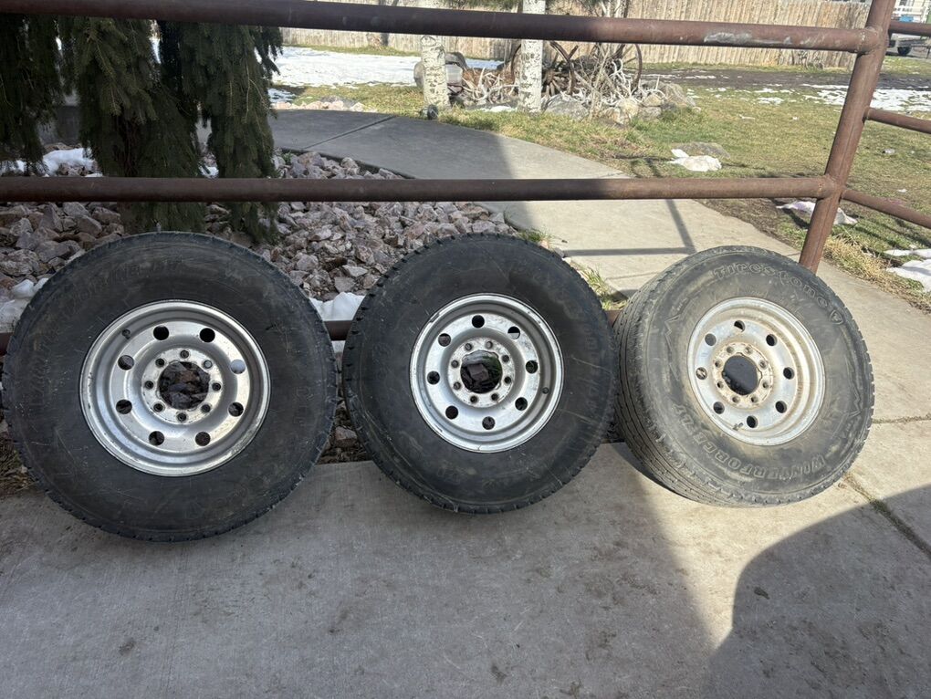 3 Tires And Rims Obs Ford F-350