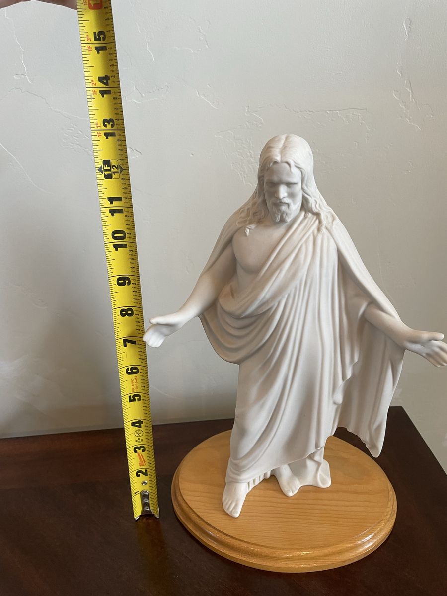 Main image 2