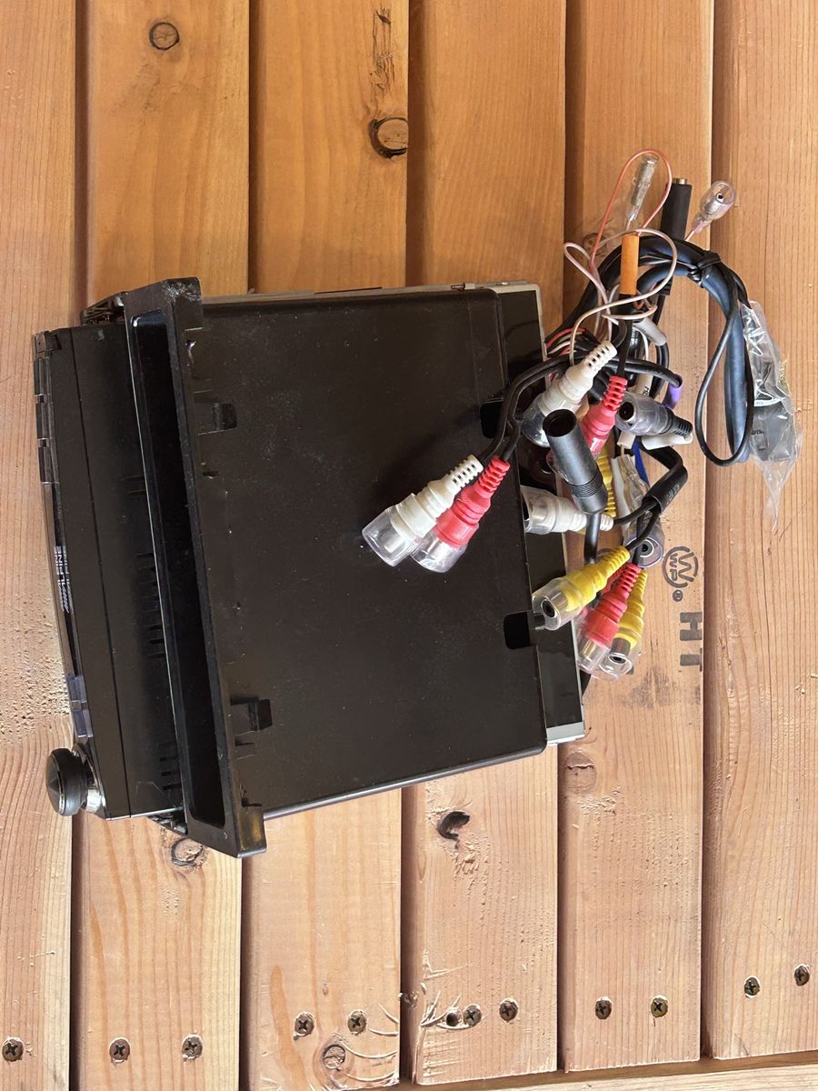 Alpine DVD Player / Mobile Multimedia Station