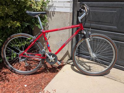 Specialized Rockhopper - 17 inch bike