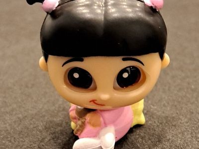 Disney Doorables Season 14 Special Edition Ultra Rare Let’s Party Boo w/ Blinking Eyes Monsters Inc