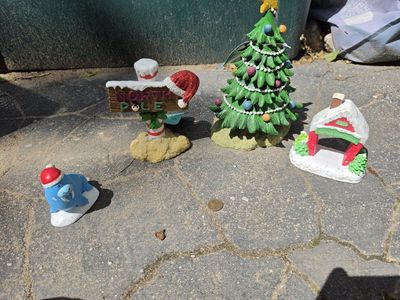 Christmas theme aquarium decor