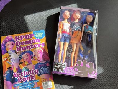 KPop demon Hunters Magazine and Barbies