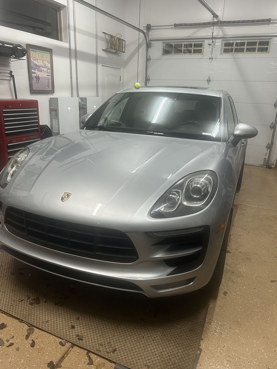 2015 PORSCHE MACAN S