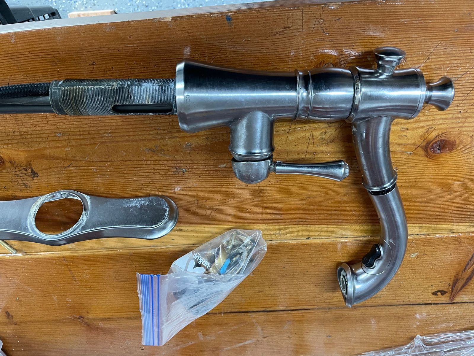 Delta pull out kitchen faucet (Cassidy model, stainless steel)- used $40