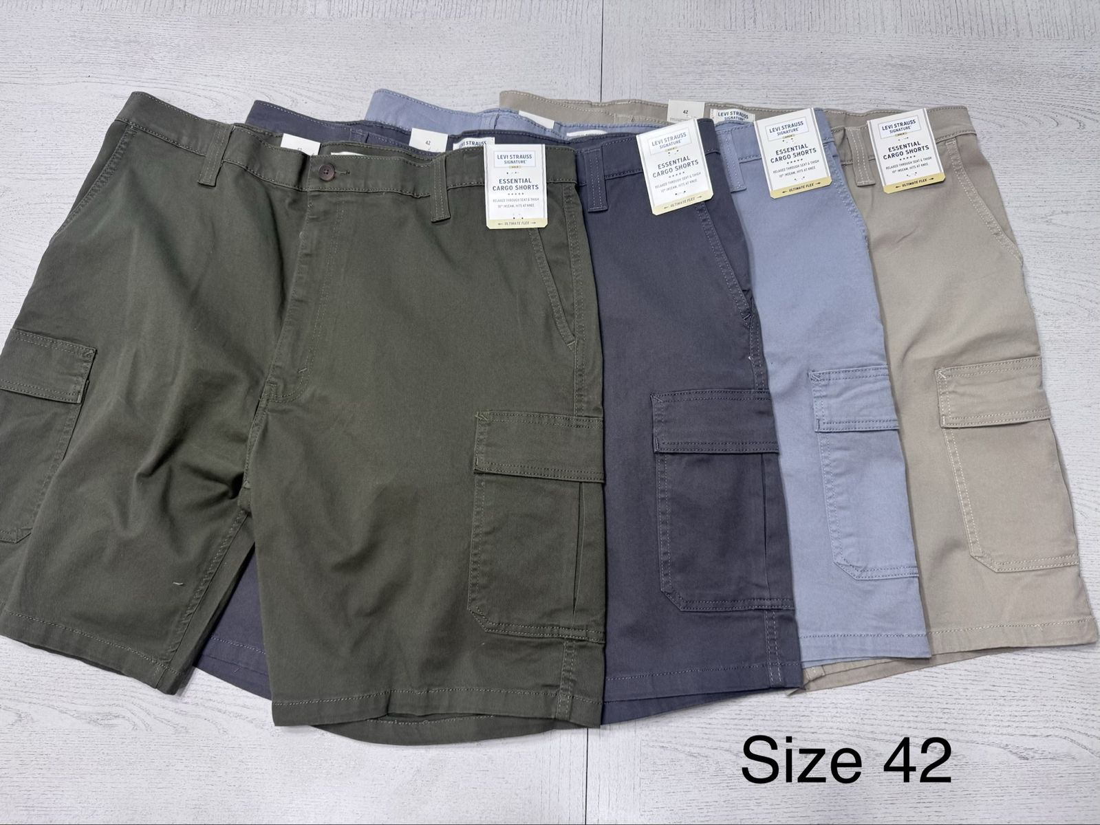 Levi Men Cargo Shorts