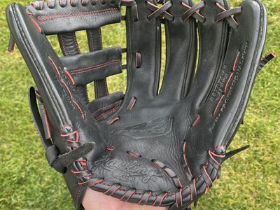 Rawlings R9 12 in. Baseball/Softball Glove