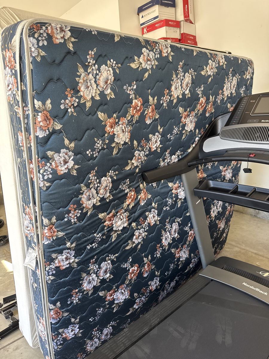 King Matress, Boxframes, Metal Frame