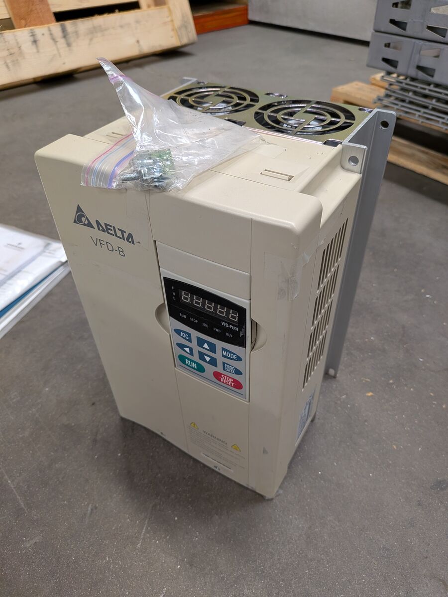 Delta VFD-B 10 HP Variable Frequency Drive (VFD075B43A) – 480 V 3-Phase
