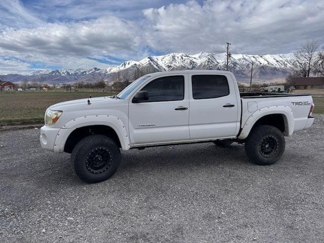 2011 TOYOTA TACOMA TRD Off-Road
