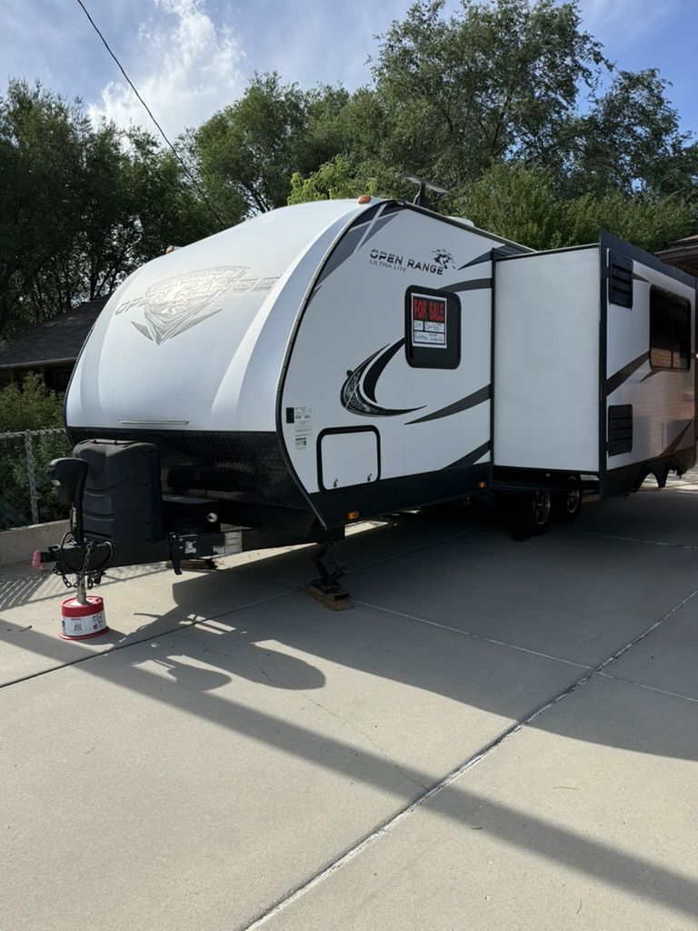 2019 Highland Ridge Open Range 2102RB Travel Trailer – Great Condition – Lightweight & Ready to Camp