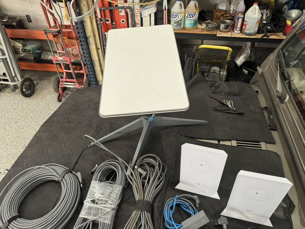 STARLINK & CUSTOM PELICAN SAVAGE TRAVEL CASE