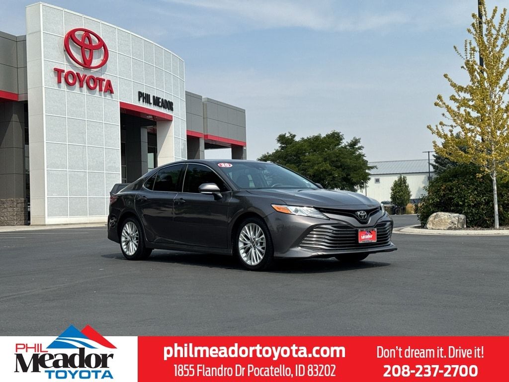 2020 Toyota Camry XLE