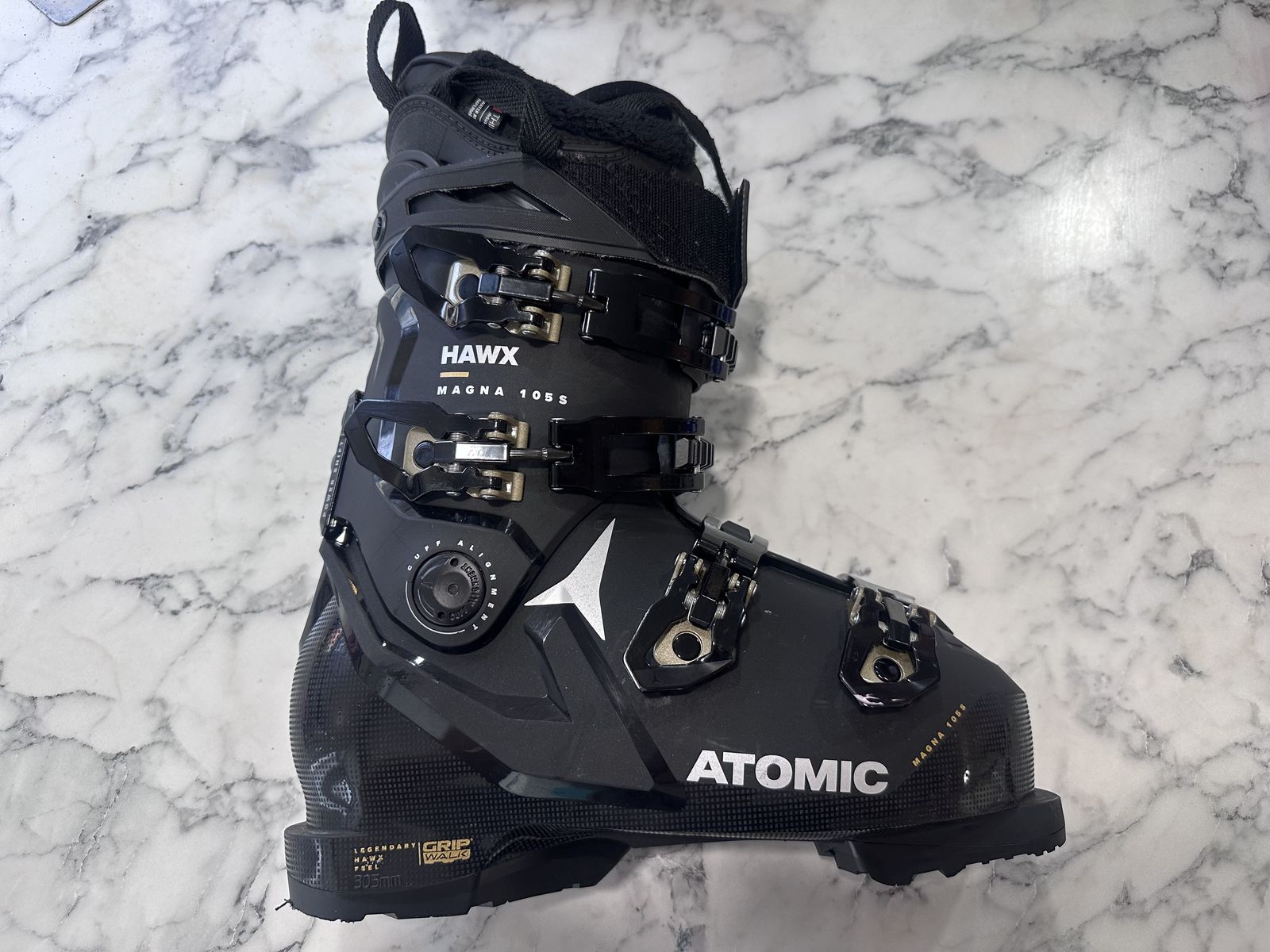 Atomic Hawx Magna 105s - 26.5