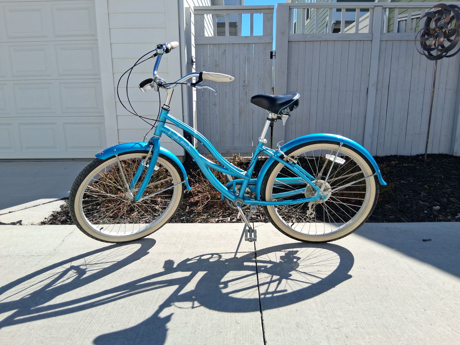 7 speed Diamondback bike