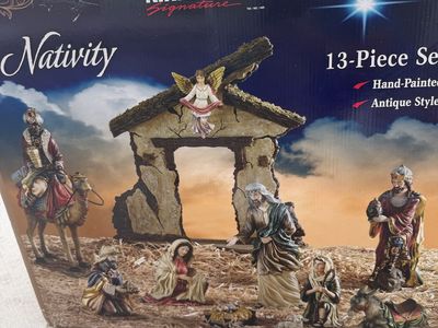 Rare Large Kirkland Signature Nativity Set 13 pieces 915694 XL Christmas Figures