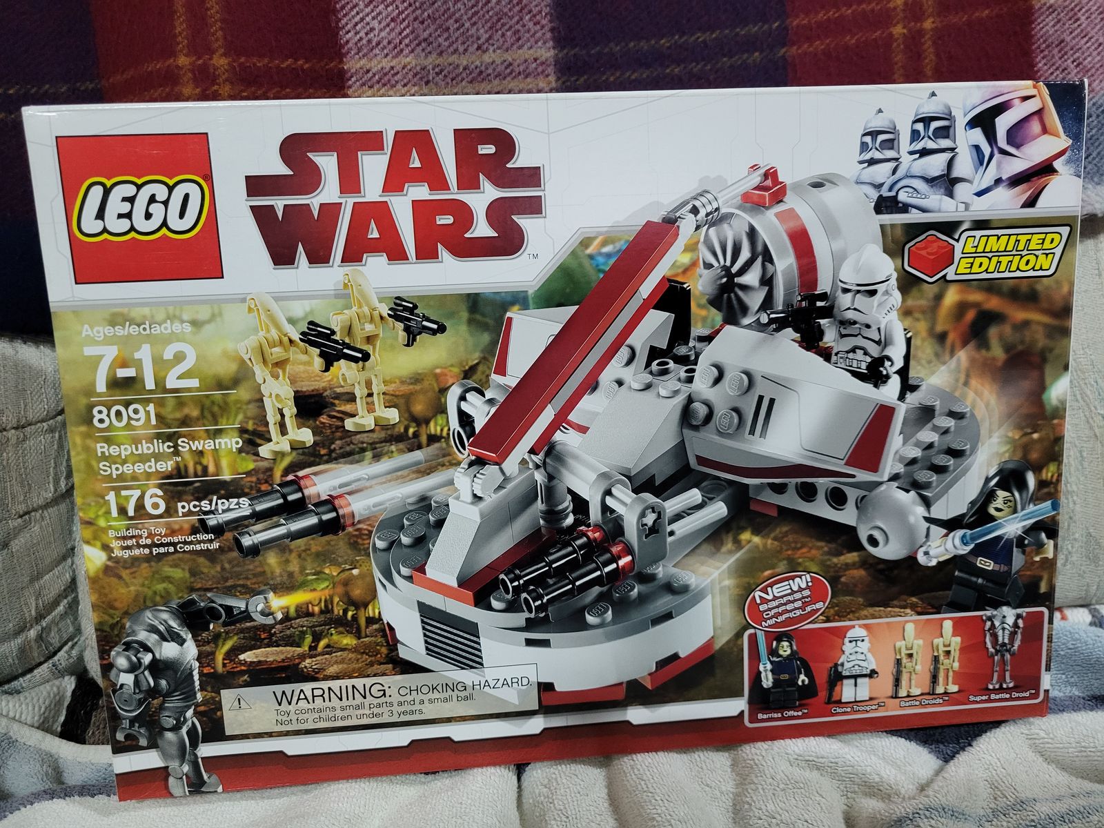 LEGO STAR WARS REPUBLIC SWAMP SPEEDER  2010 ISSUE