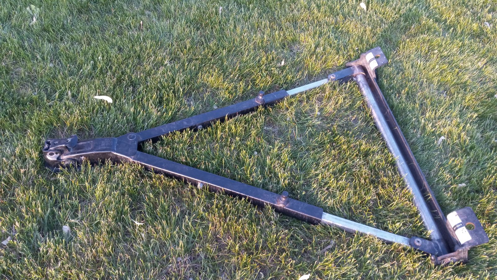 Main image 3