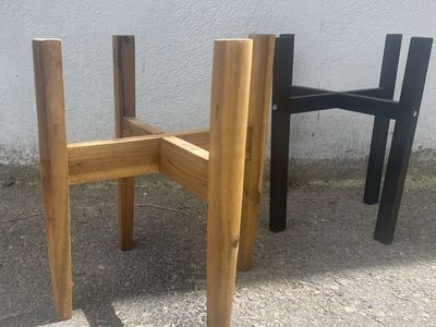 MCM Wooden Plant pot stand displays