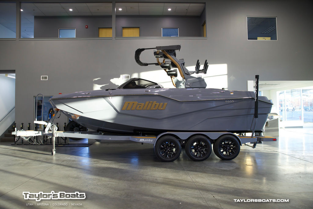 2026 Malibu Boats M230