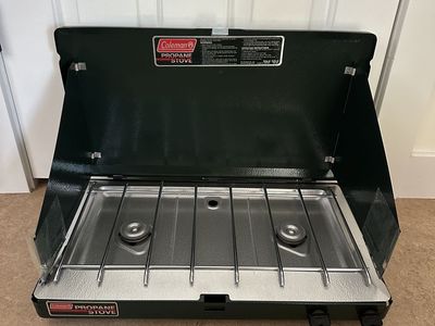 New Coleman 2-Burner Propane Stove