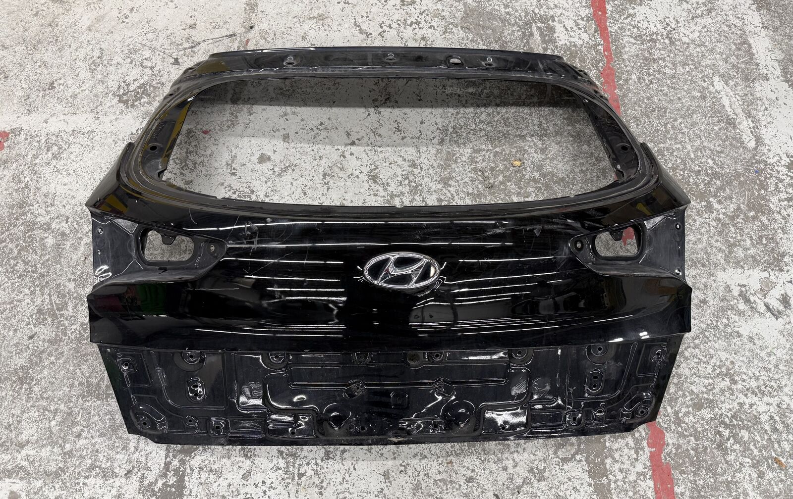 2016-2018 Hyundai Tucson Liftgate