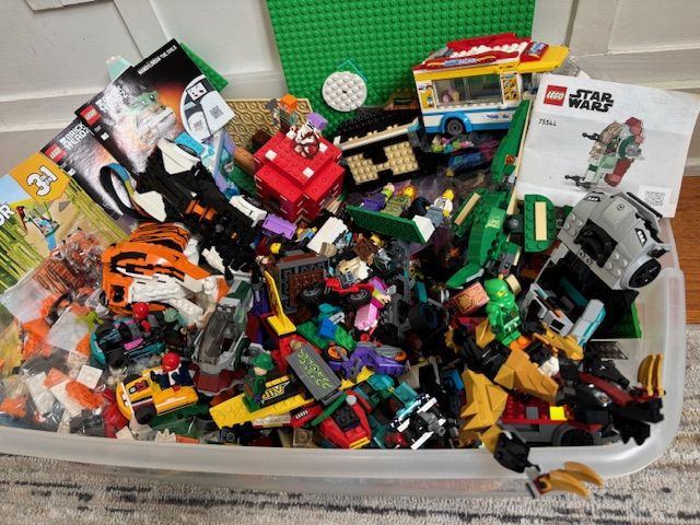 Big bin of used Lego