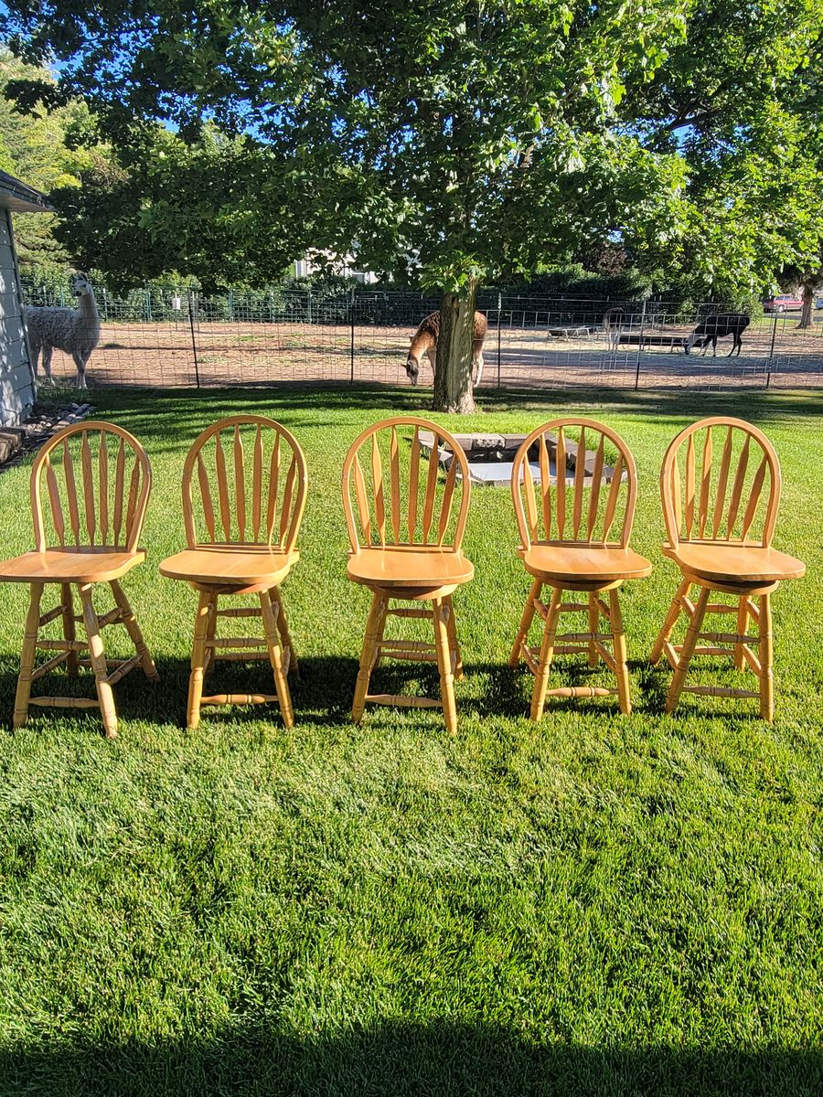 Bar Stools - swivel bar stools