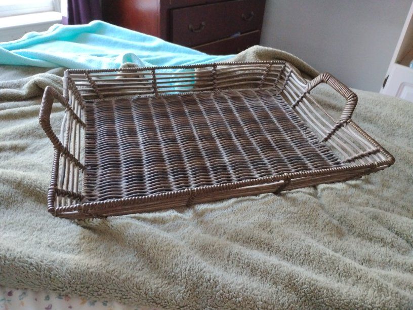 Woven Ricker Tray with Handles Brown