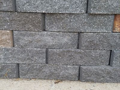 BLACK MESA WALL BLOCKS (6x4x16)