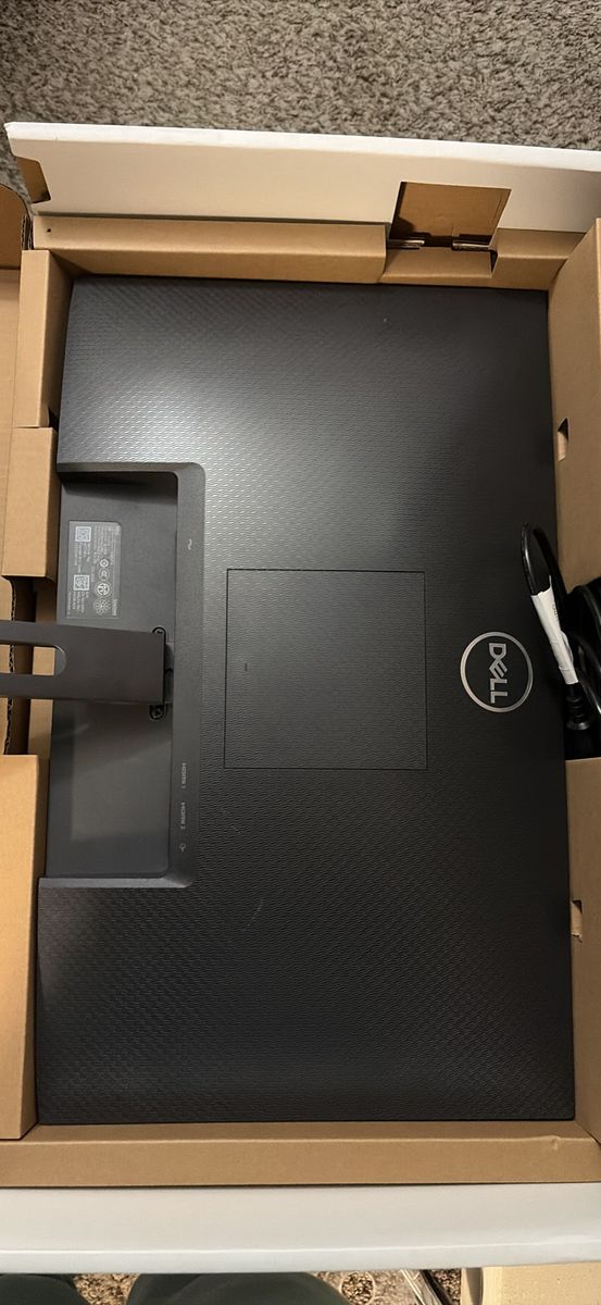 Dell S2721QS 27-inch 4K UHD IPS Monitor - Excellent Condition