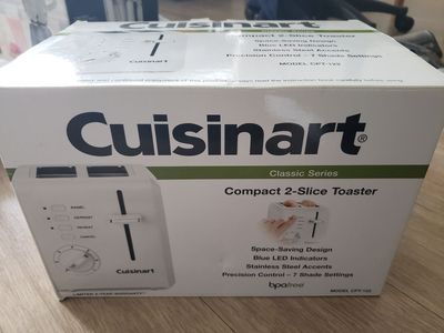 Cuisinart Classic Series Compact 2-Slice Toaster CPT-122 - White, 7 Shade Settings, LED Indicators