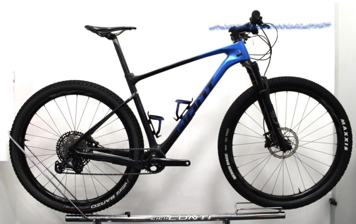 Giant XTC Advanced 29er Hardtail Mountain Bike - Size M, Blue/Black, RockShox SID Fork