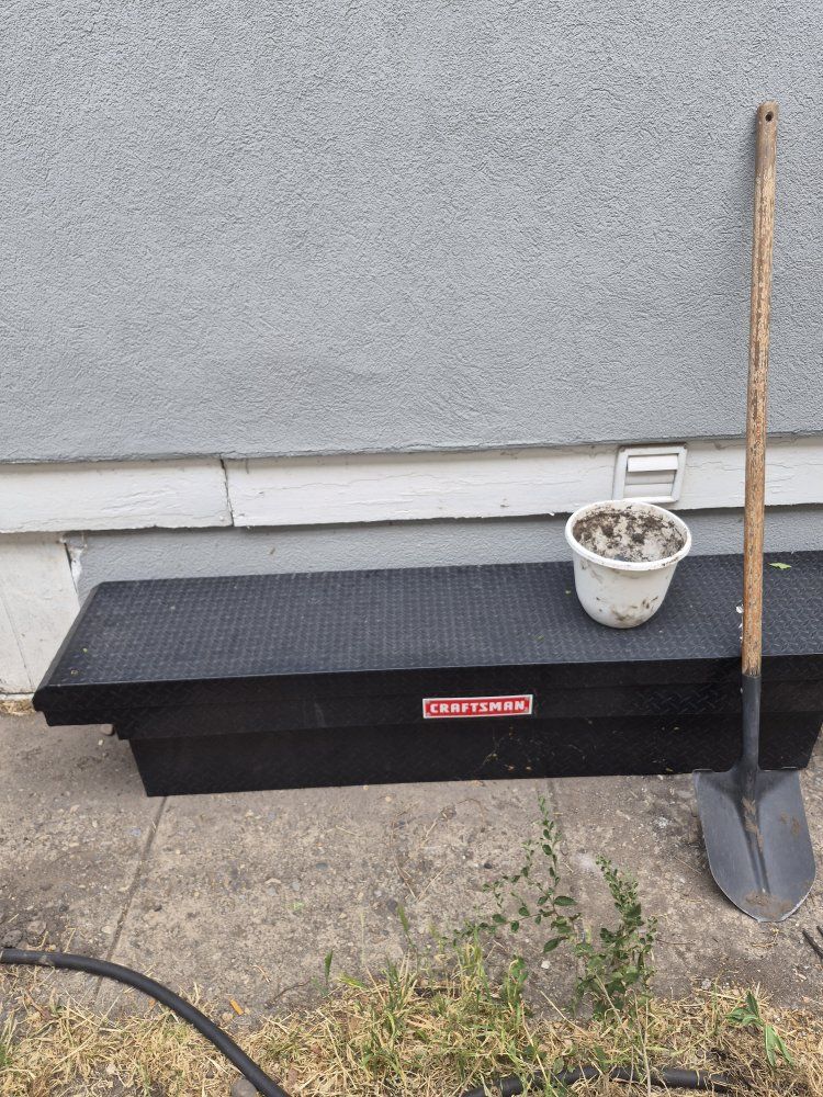 Craftsman Diamond Plate Truck Toolbox - Black, Heavy-Duty Storage 385 370 3044
