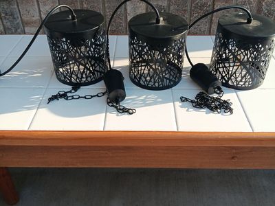 Pendant lights