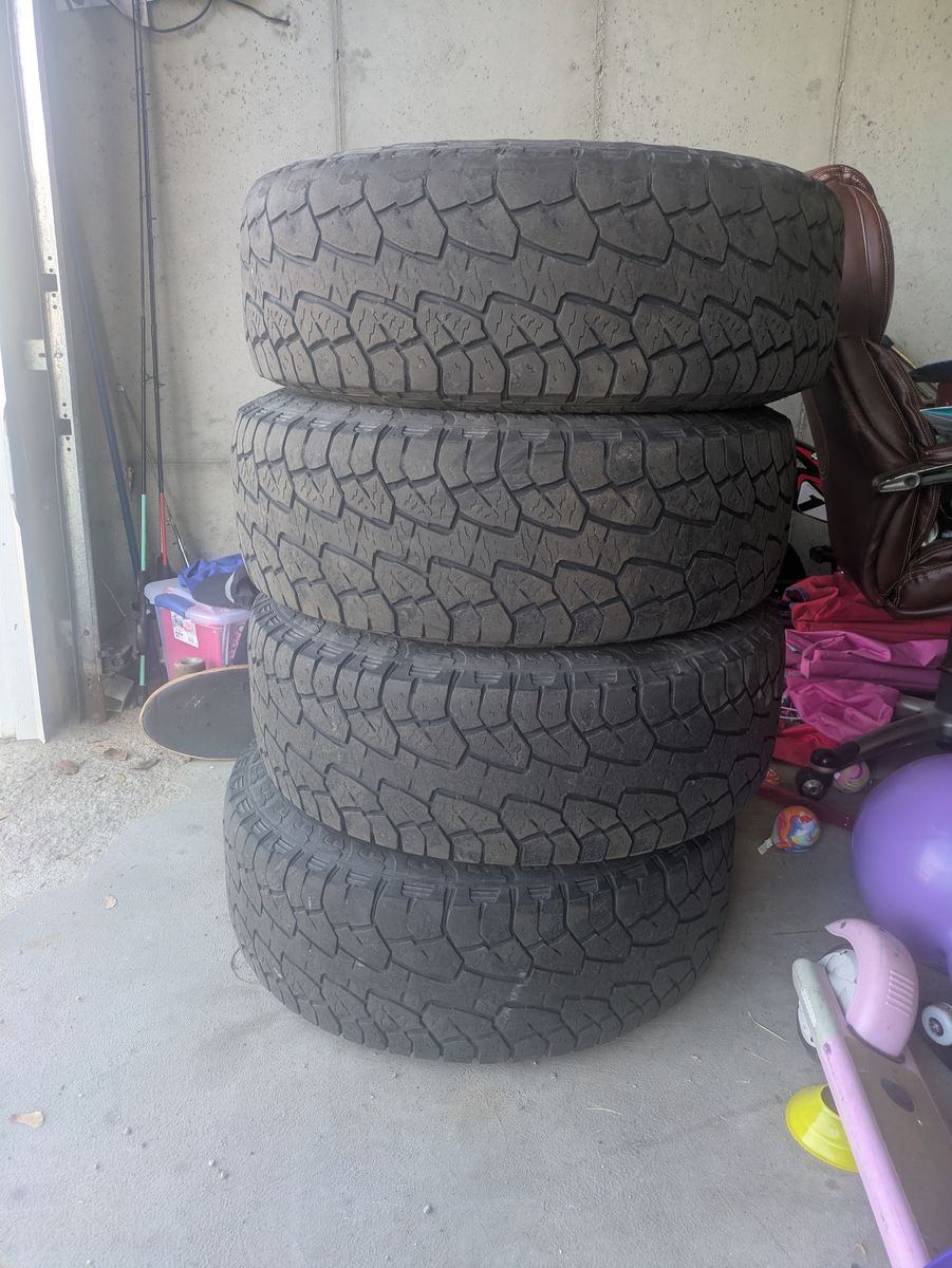 4 GMC Rims and Tires Dynapro ATM Hanook LT265/70R16