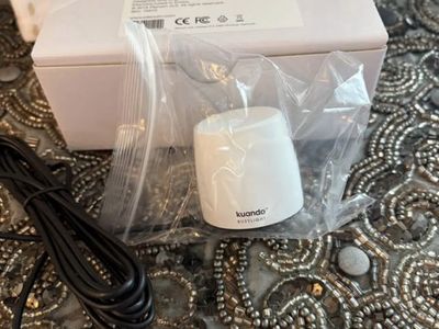 Kuando Busylight UC Omega Status Light for Microsoft Lync Skype Cisco • Visual status indicator and external ringer