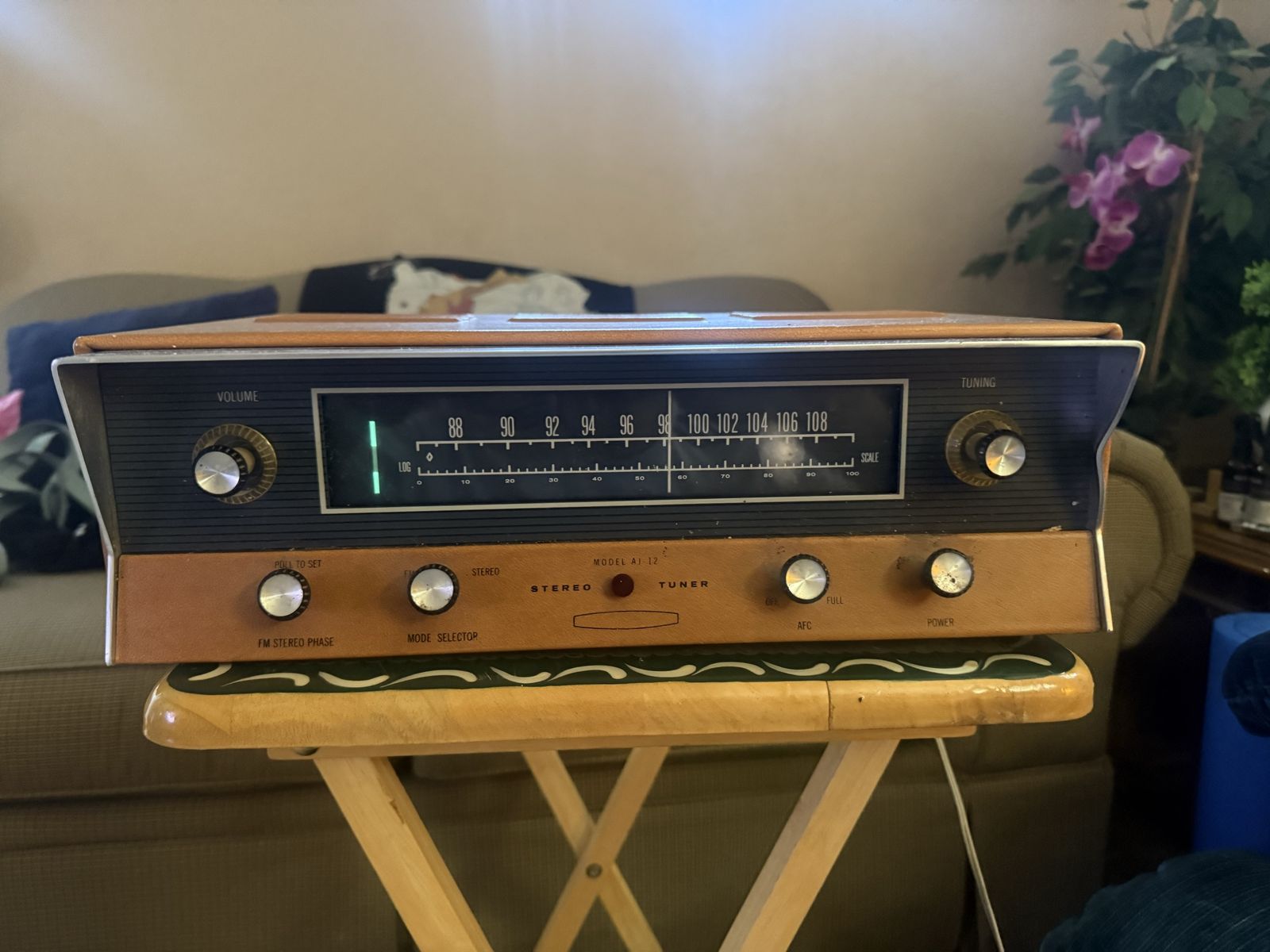 Vintage Heathkit Model AJ-32 Stereo Tuner 