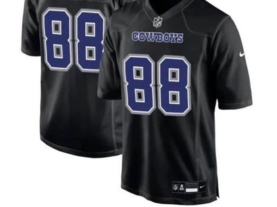 Kids small cowboys jersey
