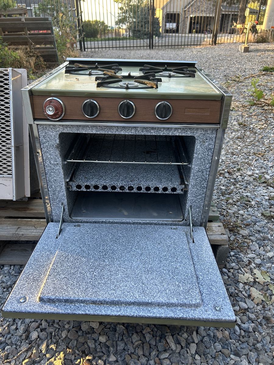 Main image 7