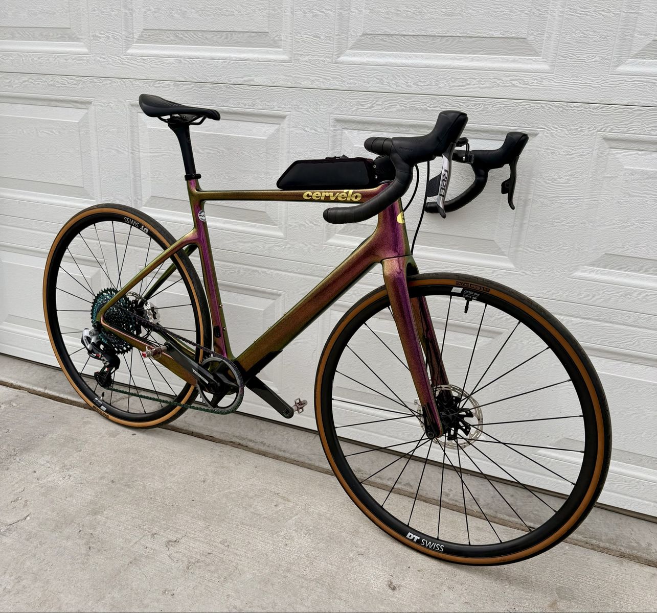 Cervélo Áspero 56cm – SRAM RED AXS – Purple Dragon – Excellent Condition