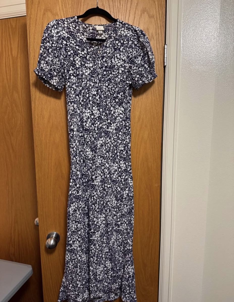 A New Day Floral Short Sleeve Midi Dress Navy White Size XS