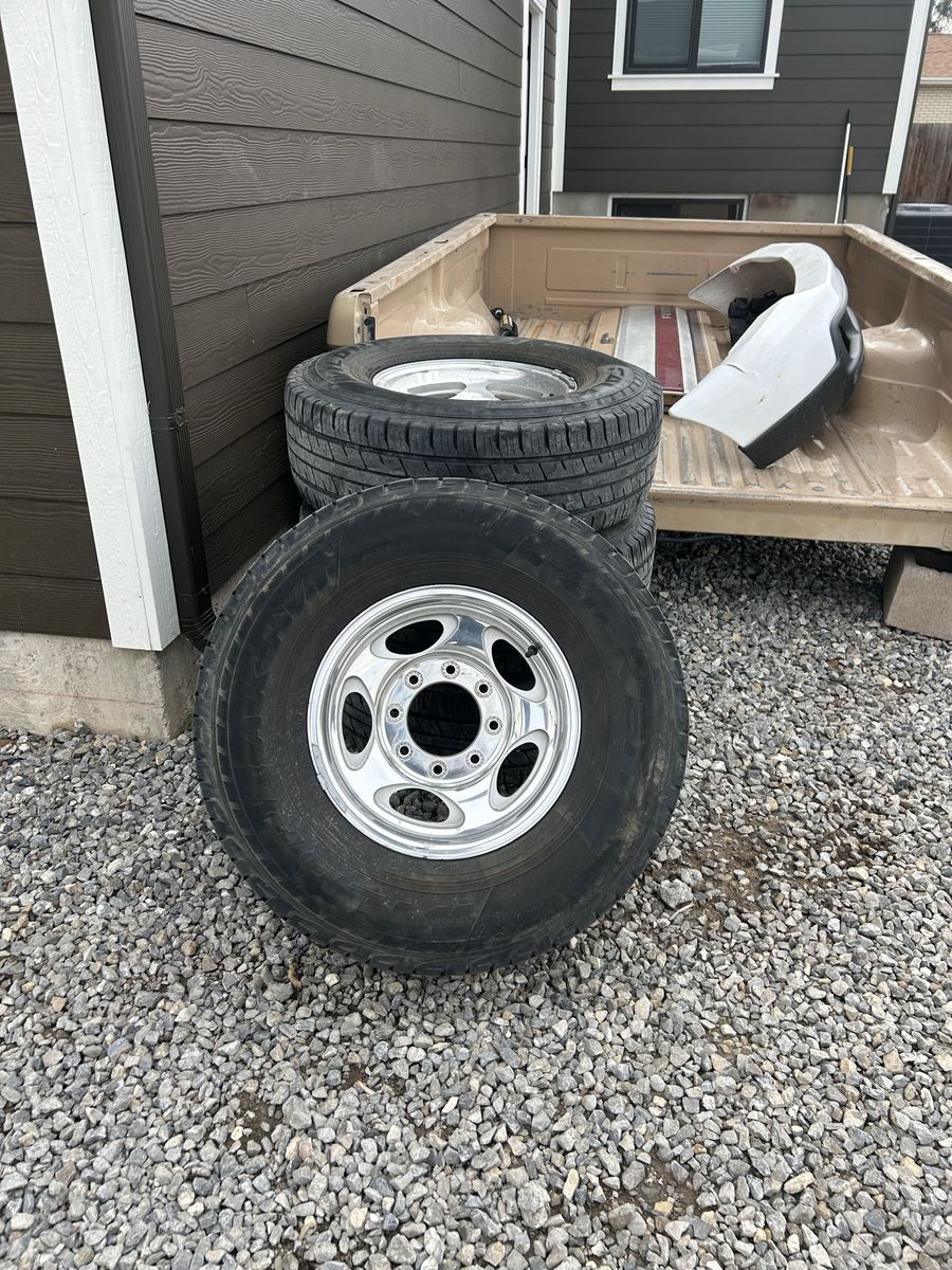 Set of 4 Ford stocks