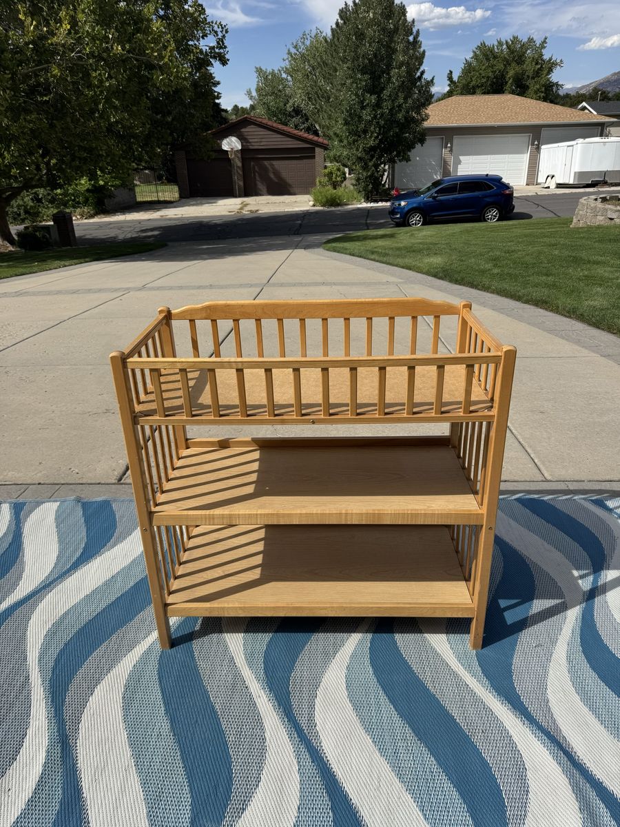 Wooden Baby Changing Table with Storage Shelves