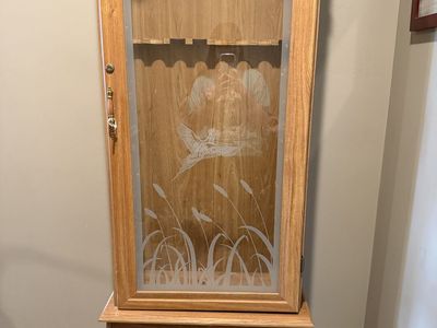 Gun cabinet