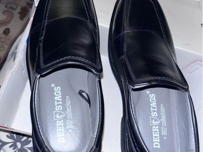 Deer Stags Black Slip-On Dress Shoes - 802 Collection, Size 8.5W, Used