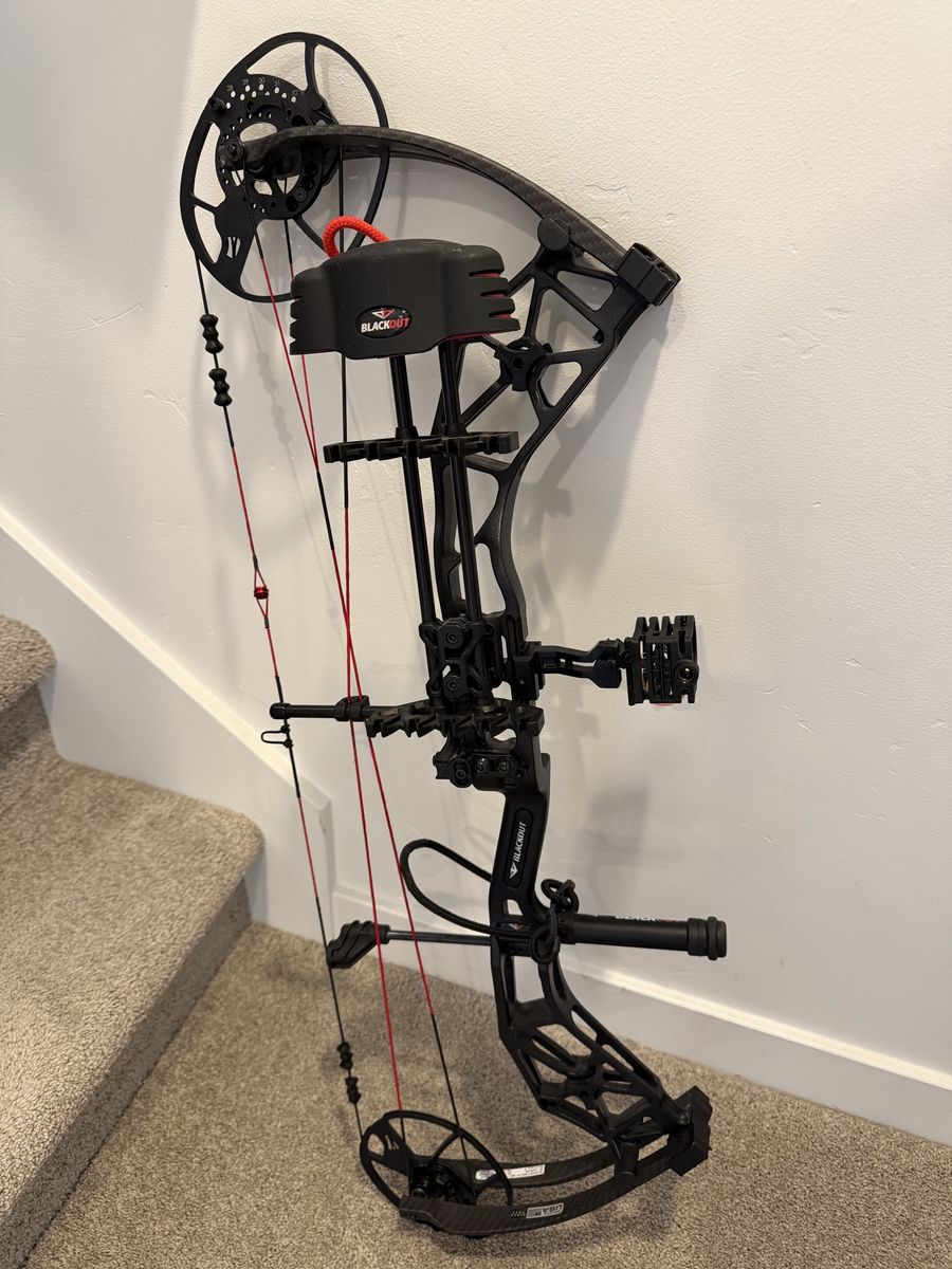 Blackout Epic NT bow