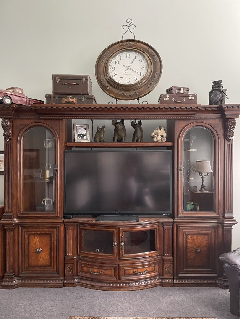 Entertainment Center