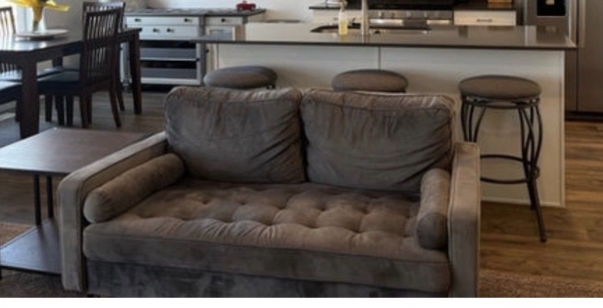 Gray collabsible couch