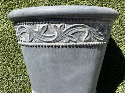 Brown Southern Patio Fiberglass Planter